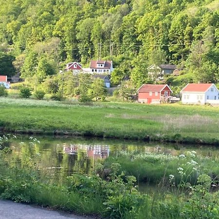 Anneks I Naturskjonne Gitlevag 륑달 외부 사진